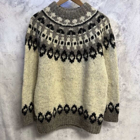 Vintage Viking Iceland Style Mens Sweater PURE NEW WOOL Medium 20x26.5 - Picture 1 of 8